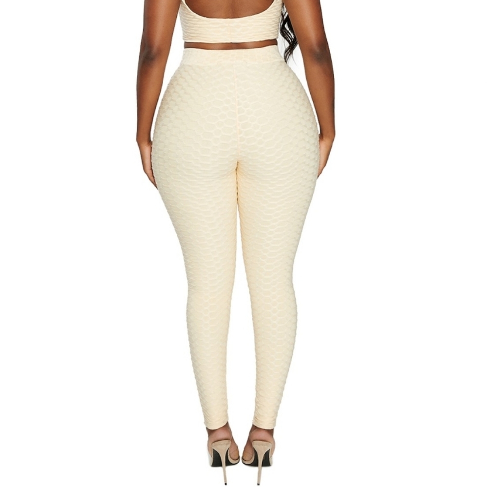 The Naked Wardrobe leggings🍯 - Picture 4 of 9